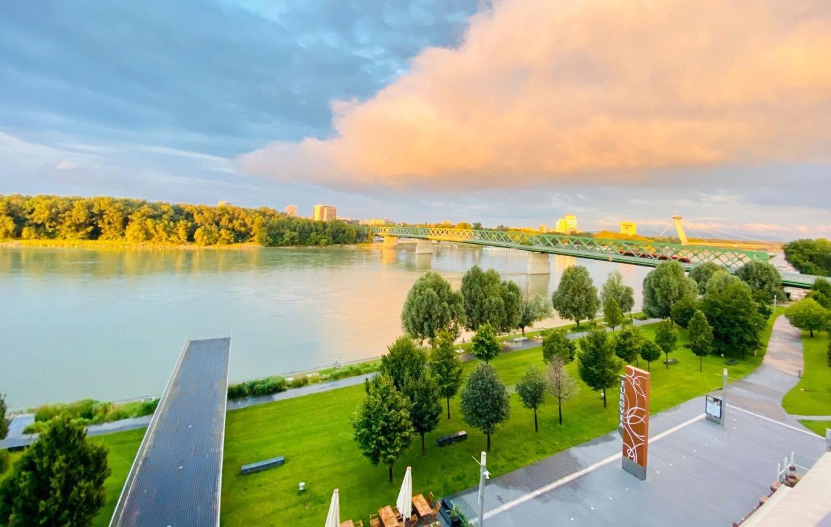 No1 Dream View Apartamento Bratislava Exterior foto